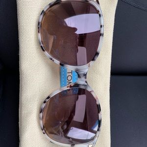 Toms polarized sunglasses